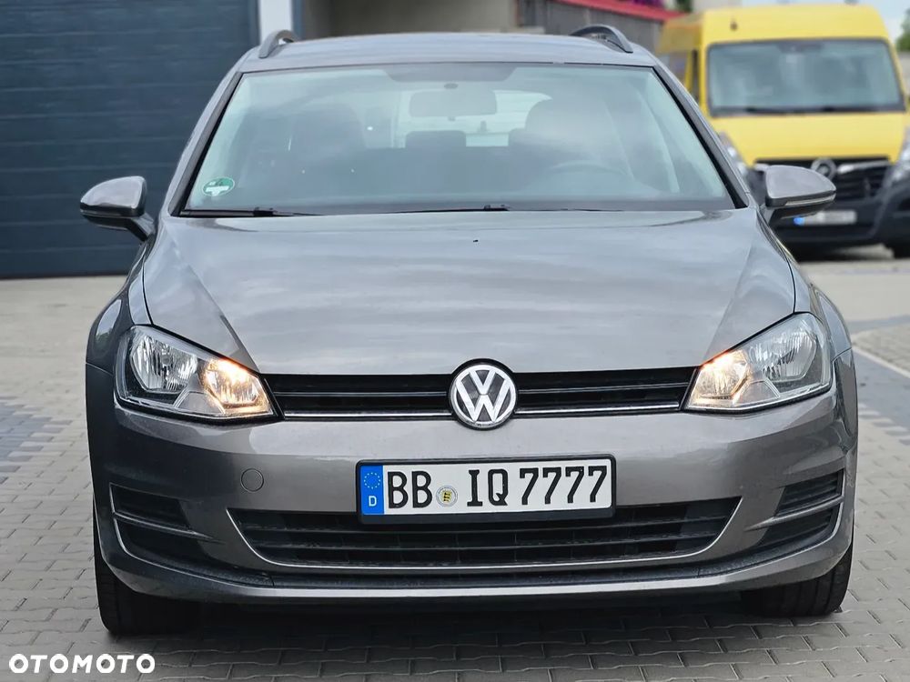 Volkswagen Golf - 15