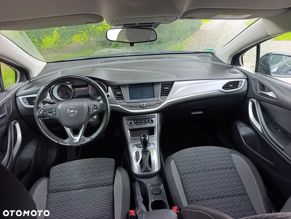 Opel Astra - 11
