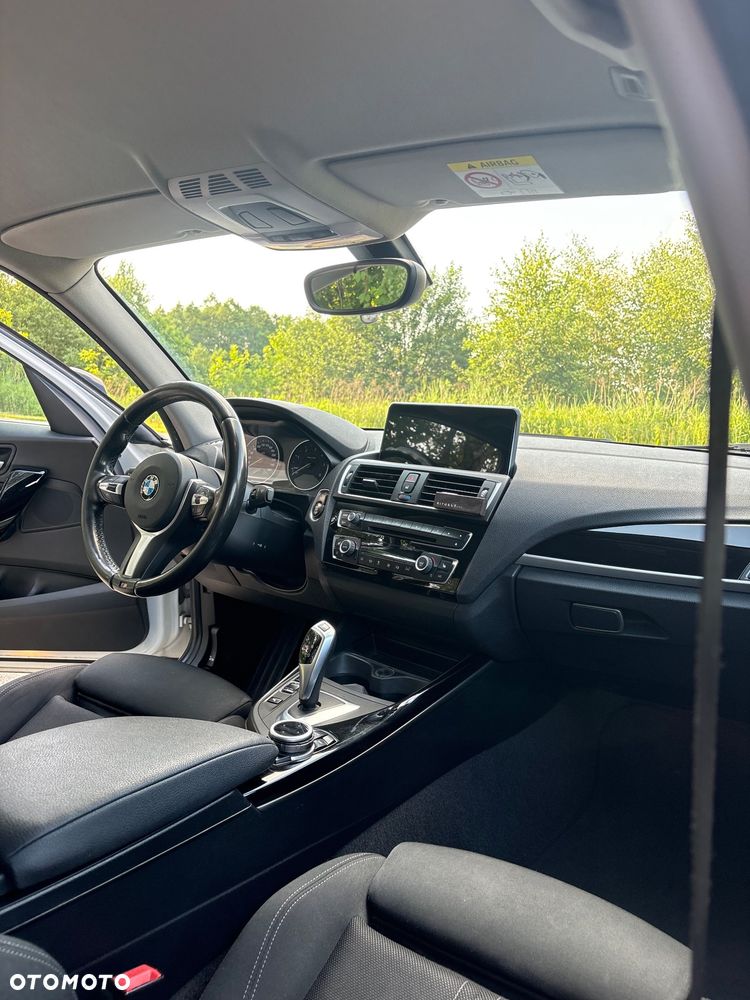 BMW Seria 1 118d Sport Line - 5