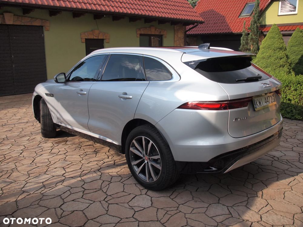 Jaguar F-Pace P250 AWD - 8