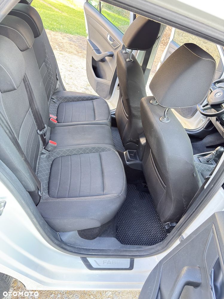 Skoda Fabia 1.2 TSI Style DSG - 9