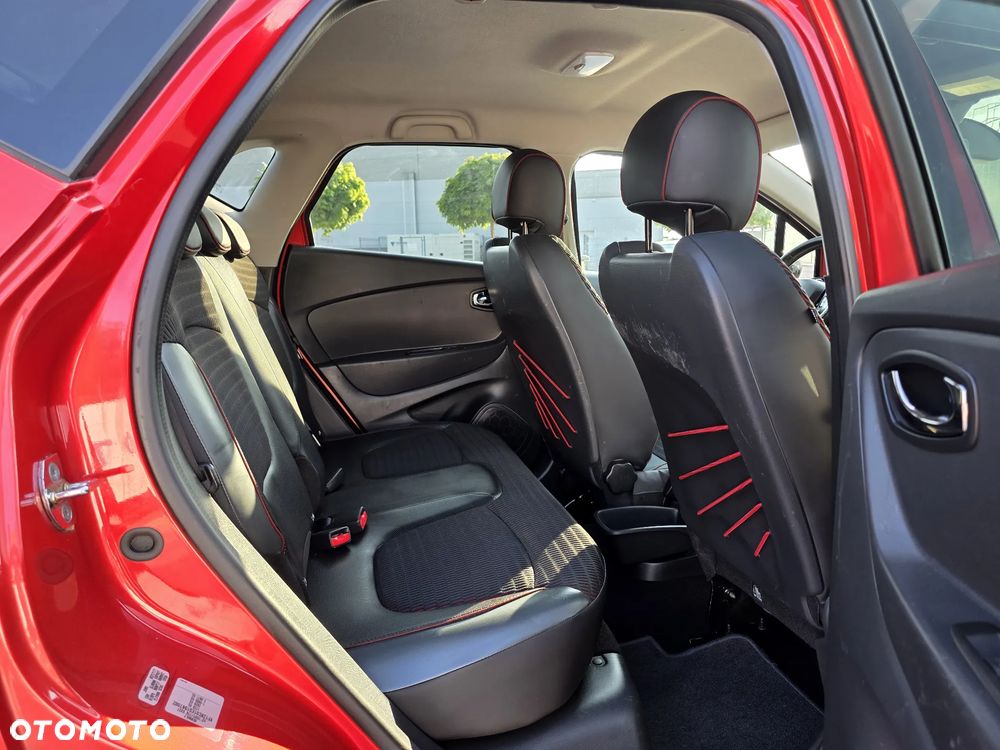 Renault Captur TCe 120 EDC Helly Hansen - 14