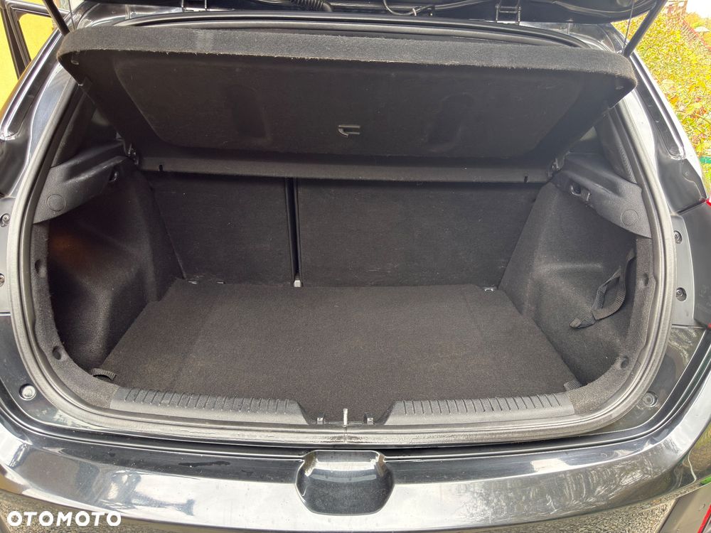 Kia Ceed Cee'd 1.6 T-GDI GT XL - 19
