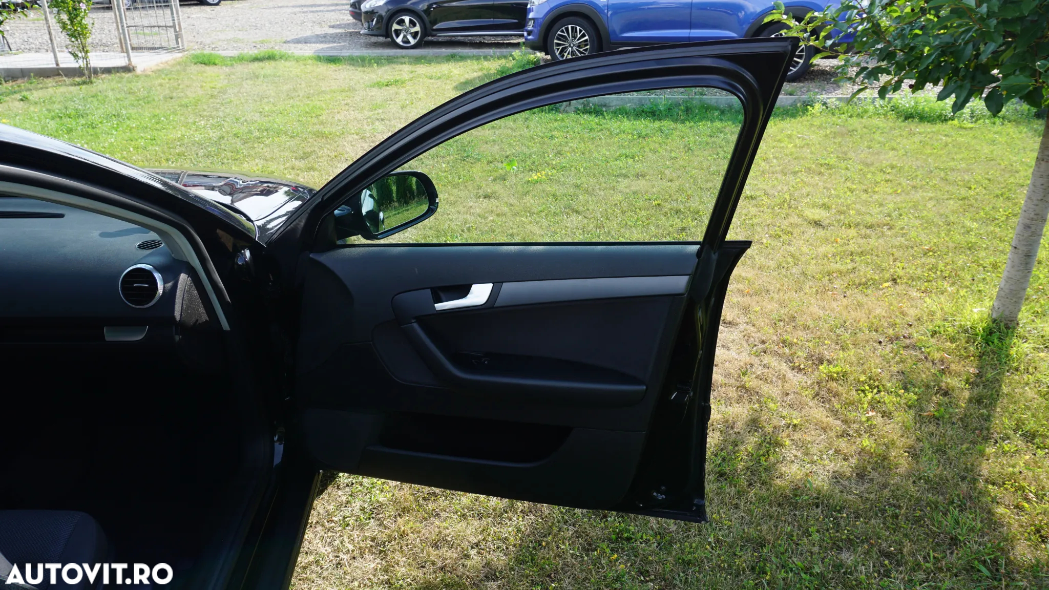 Audi A3 1.6 TDI Sportback DPF S tronic Attraction - 9