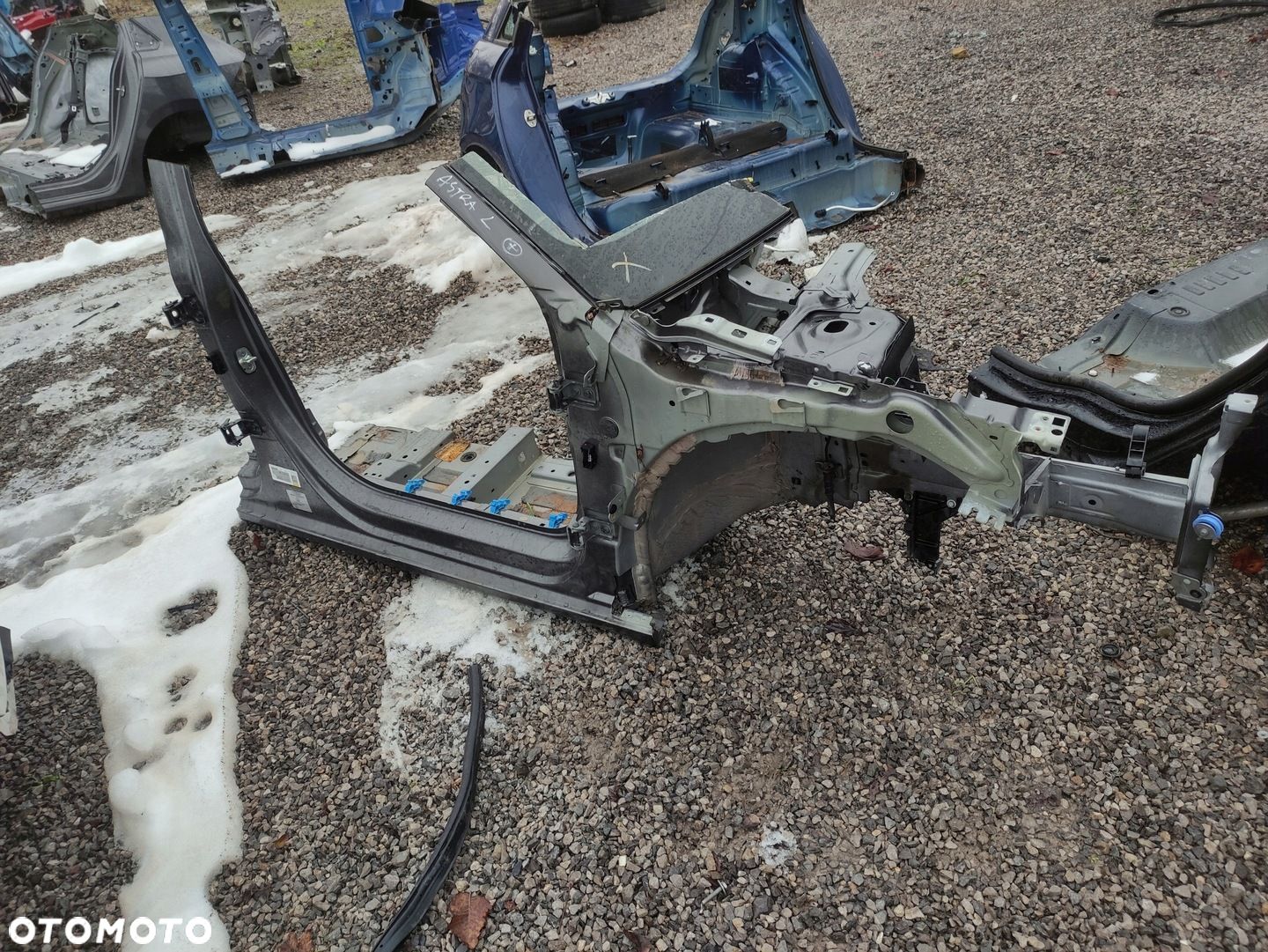 OPEL ASTRA L VI ĆWIARTKA PRAWA PRZEDNIA SŁUPEK A B PRÓG - 1