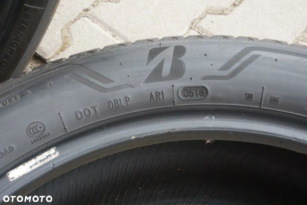 275 40 20 Bridgestone alenza RSC - 7