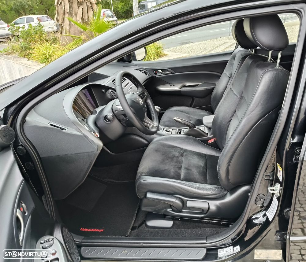 Honda Civic 1.4 i-VTEC Sport - 11