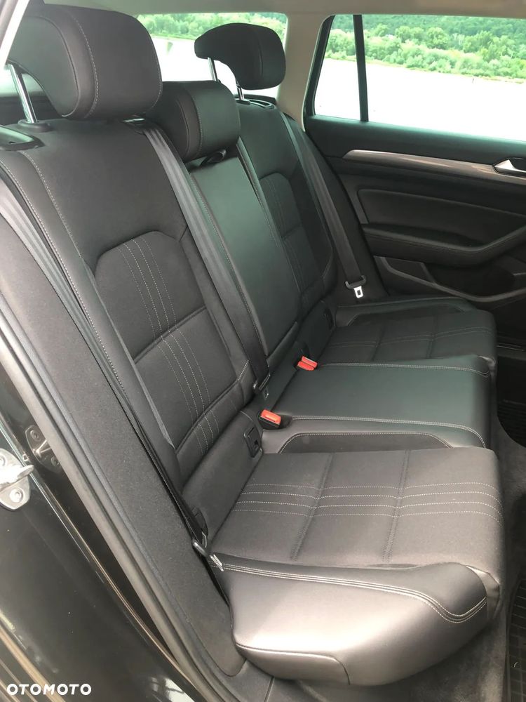 Volkswagen Passat Alltrack - 31