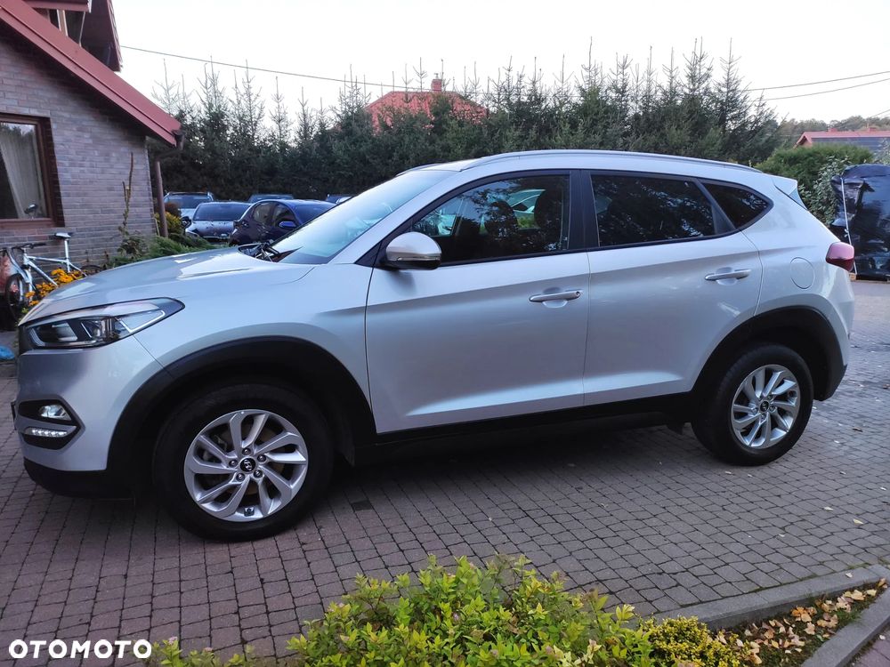 Hyundai Tucson blue 1.7 CRDi 2WD Style - 8