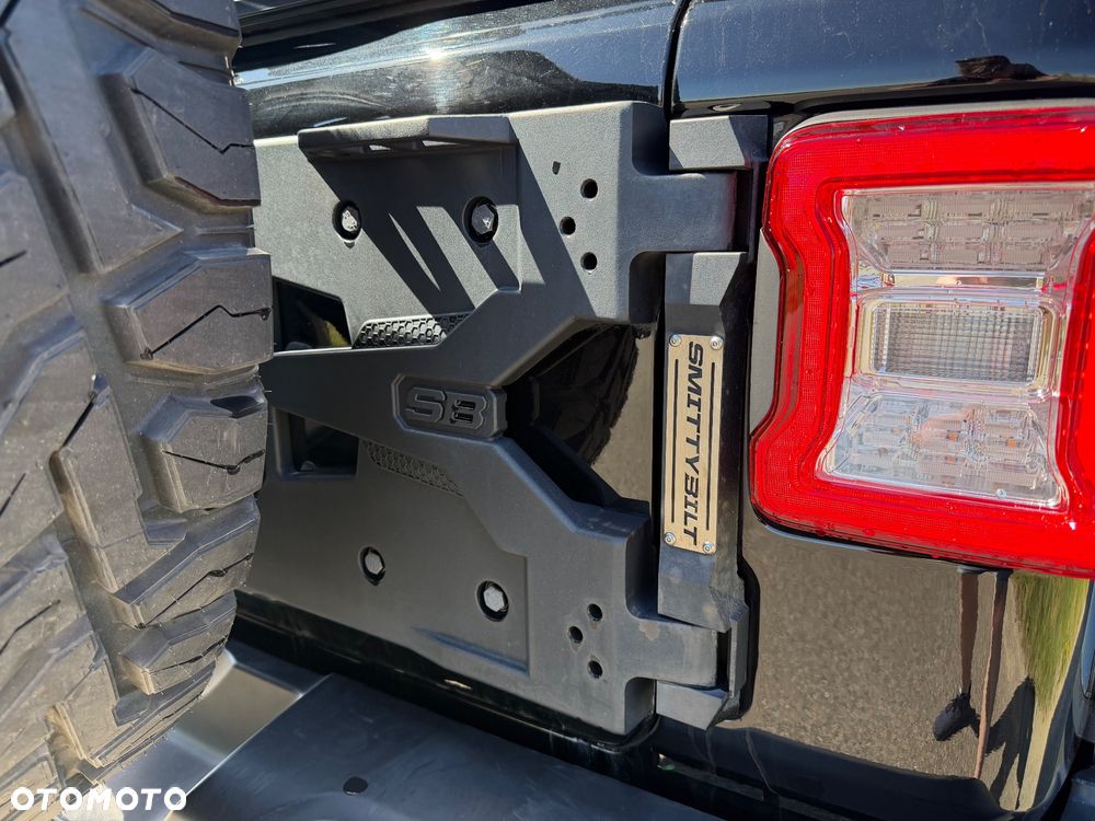 Jeep Wrangler - 9