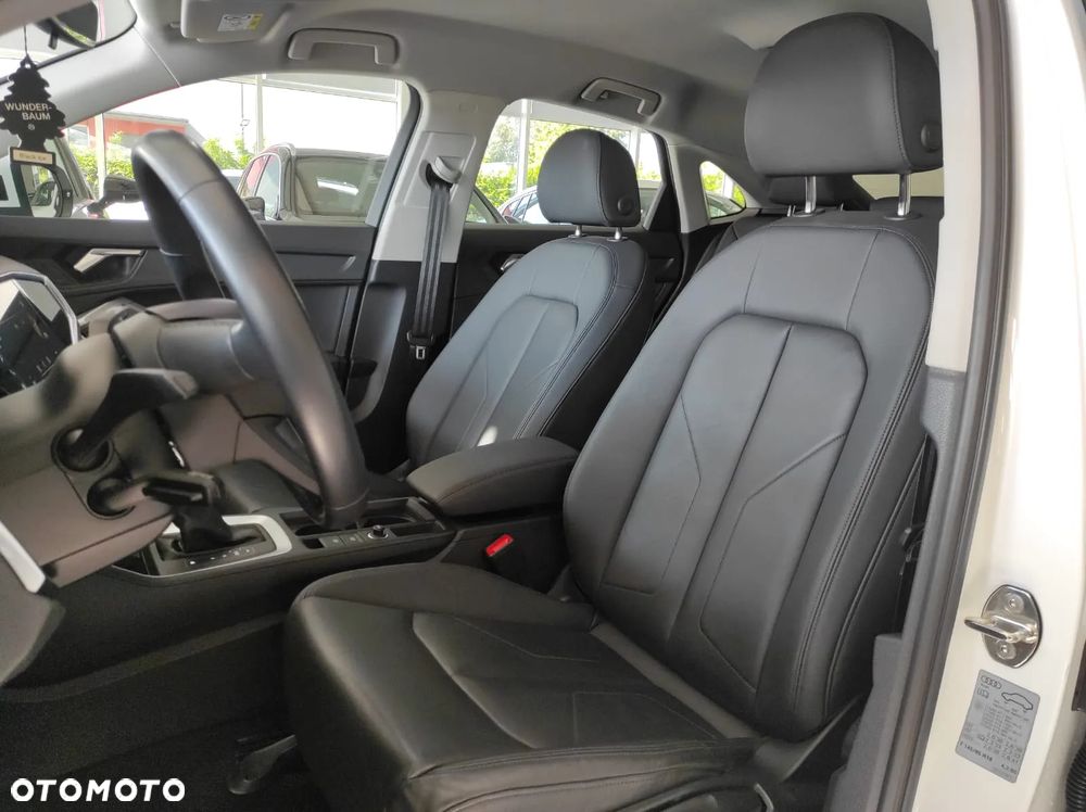 Audi Q3 Sportback - 8