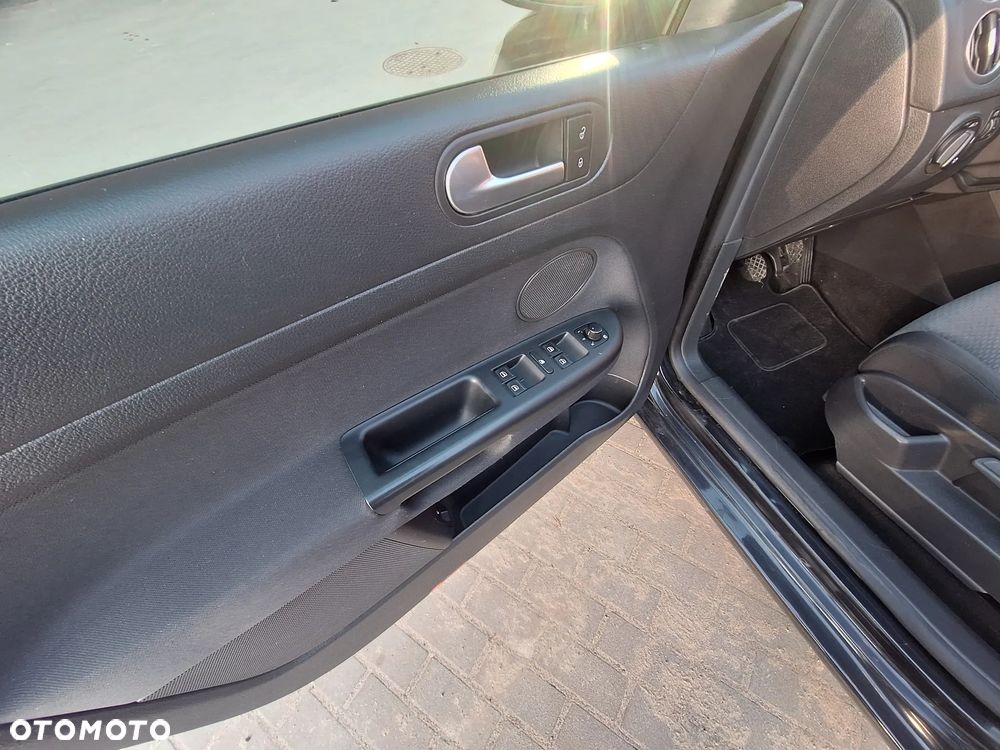 Volkswagen Golf Plus 1.6 United - 23