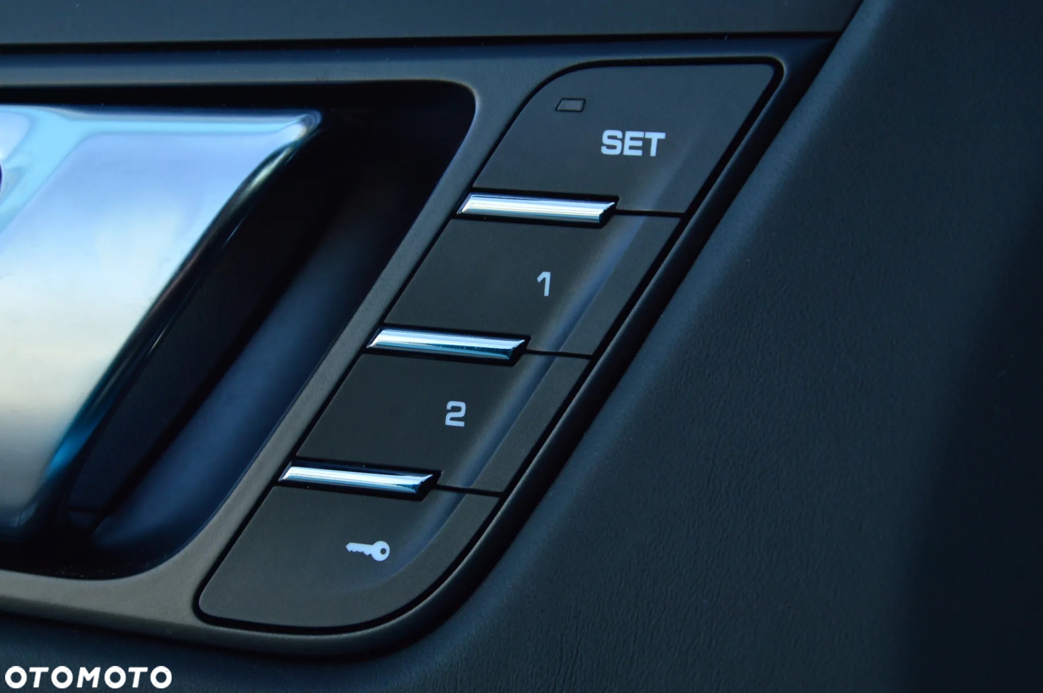 Porsche Macan Standard - 26