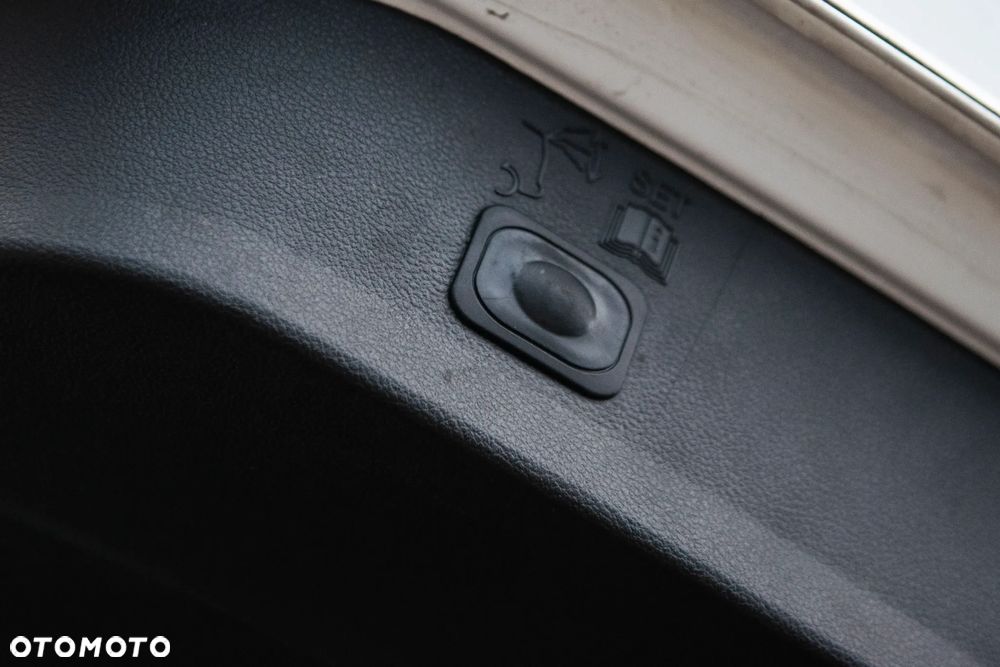 Ford Kuga 2.0 TDCi 4x4 Titanium - 15