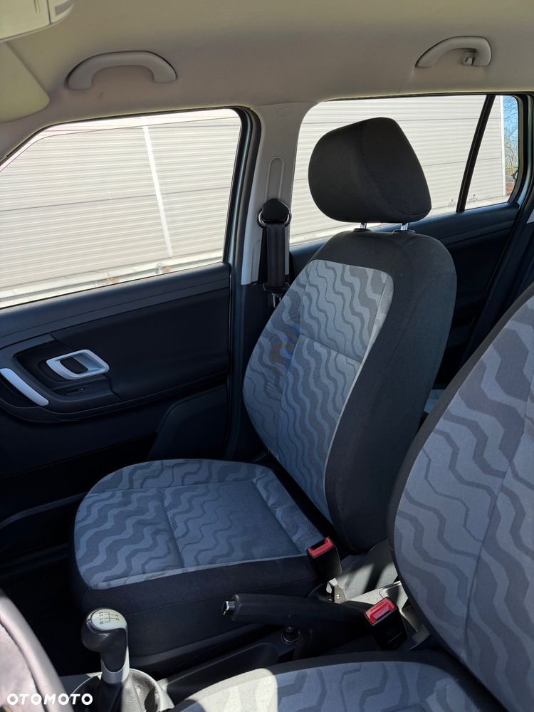 Skoda Fabia 1.4 16V Style - 25