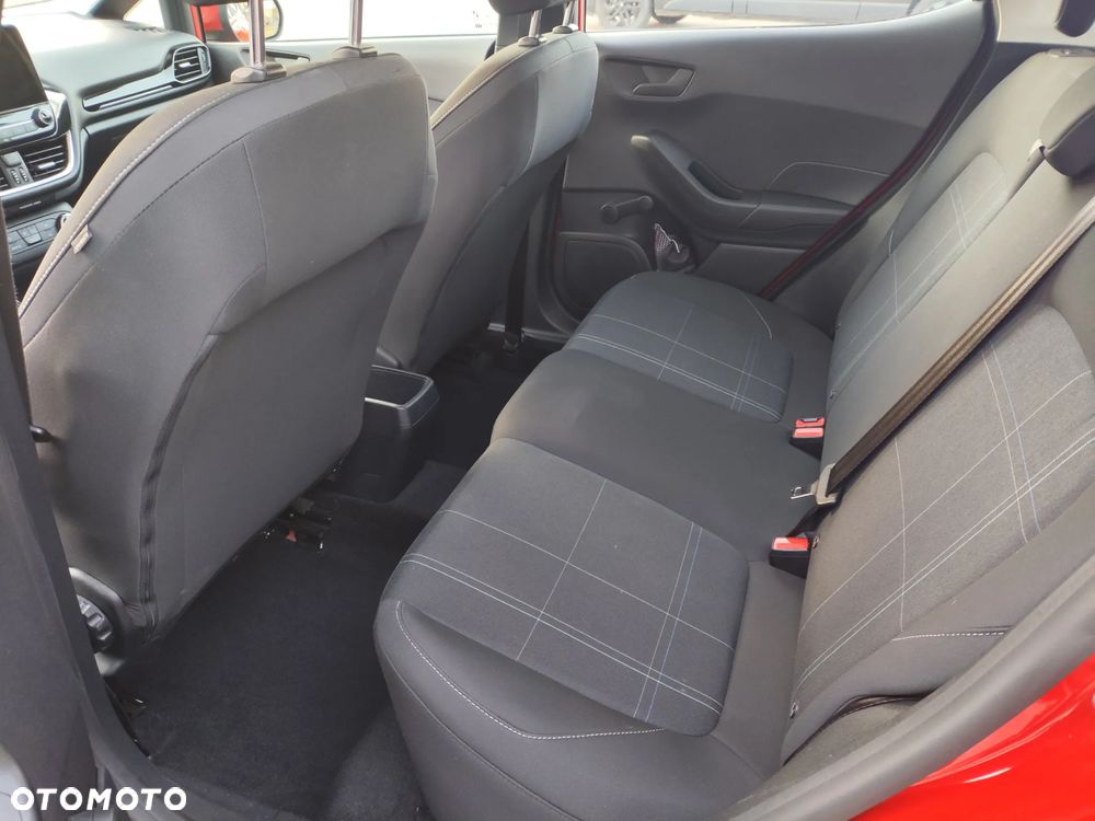 Ford Fiesta 1.0 EcoBoost S&S COOL&CONNECT - 10