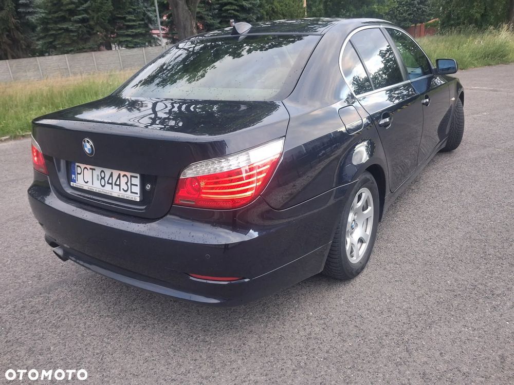 BMW Seria 5 520d - 5