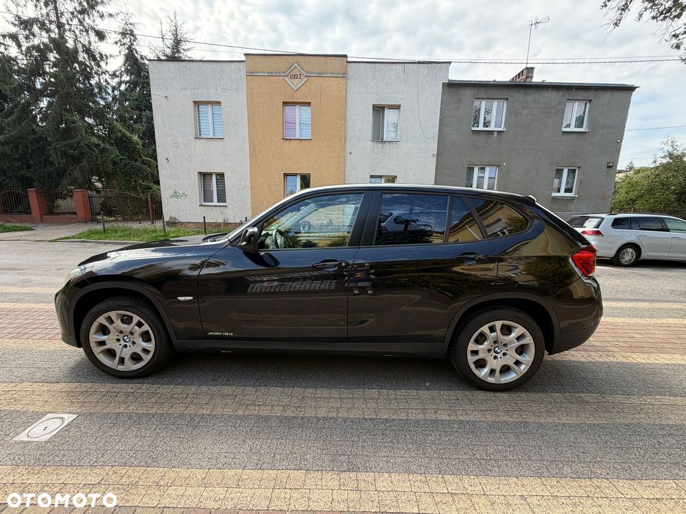 BMW X1 xDrive18d - 10