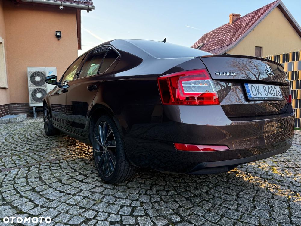 Skoda Octavia 1.8 TSI L&K DSG - 5