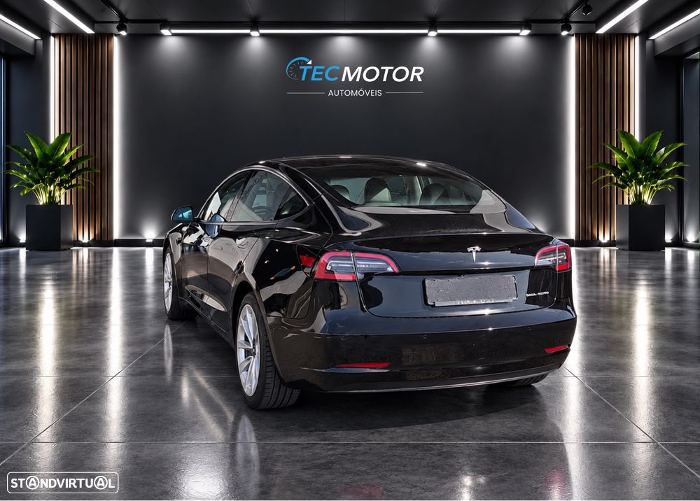 Tesla Model 3 2021 photo 4