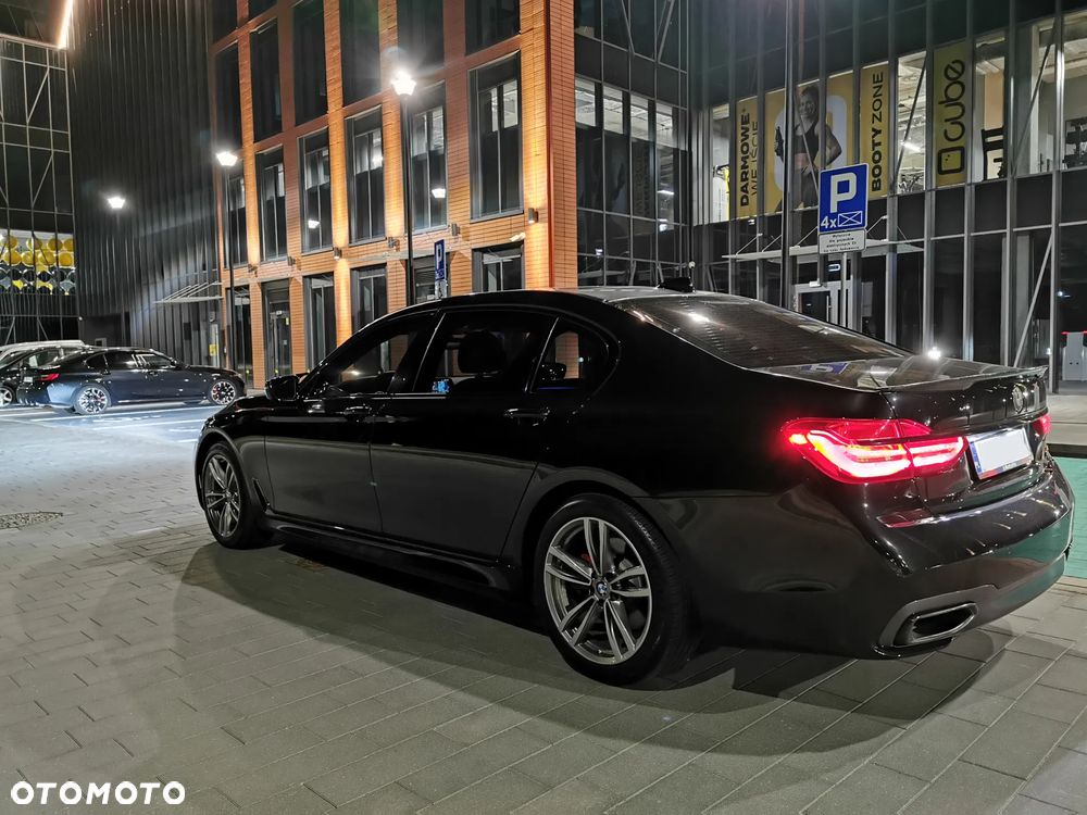 BMW Seria 7 - 22