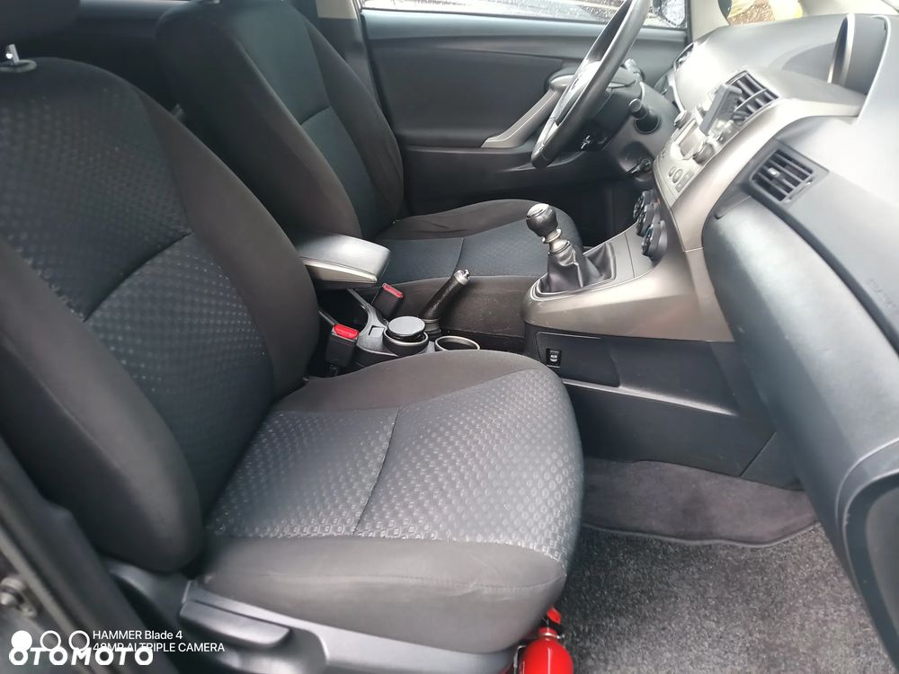 Toyota Verso 2.0 D-4D Edition - 15