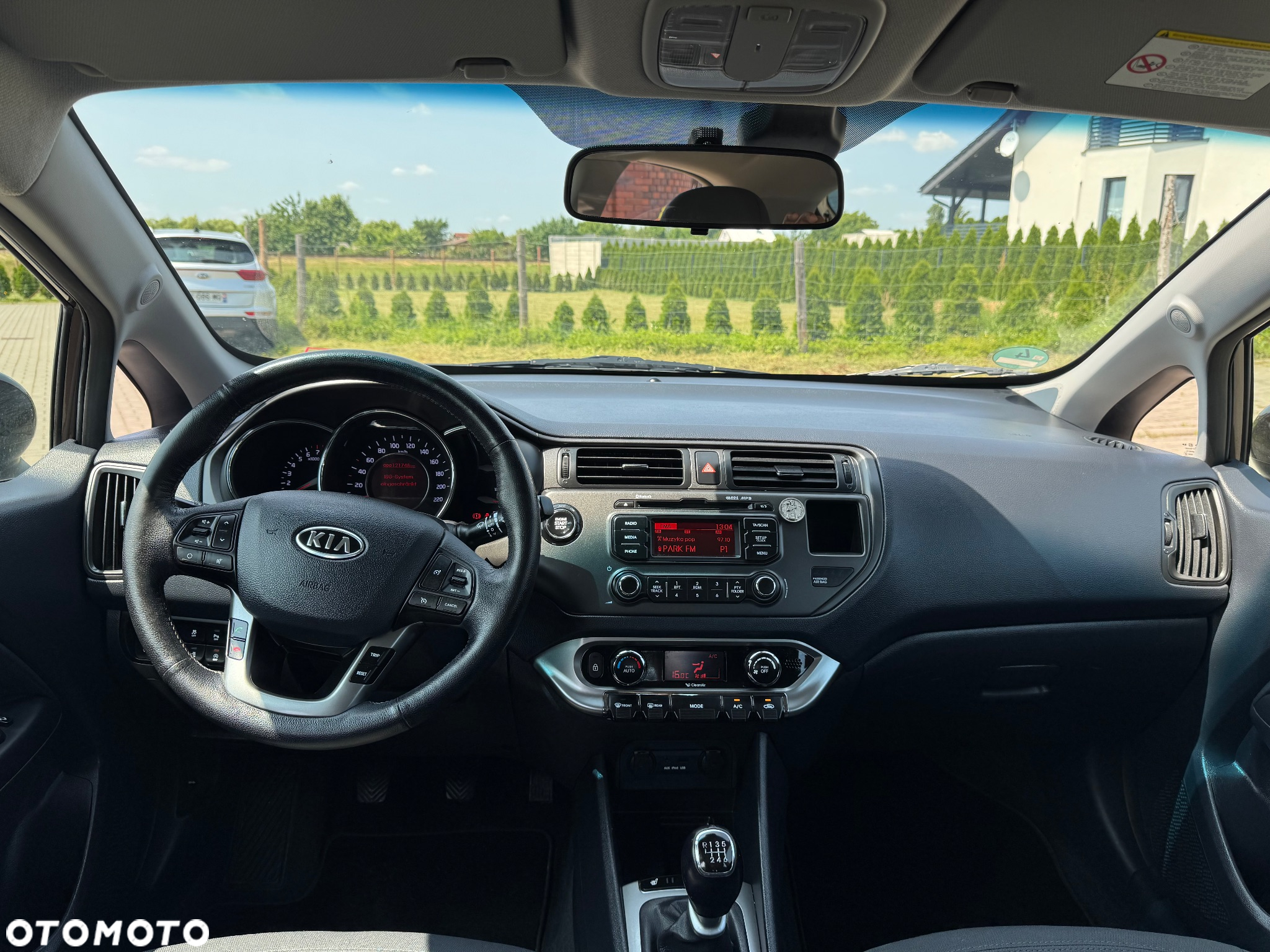Kia Rio 1.4 Dream-Team Edition - 15