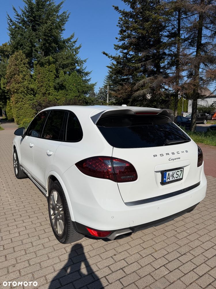 Porsche Cayenne Platinum Edition - 4