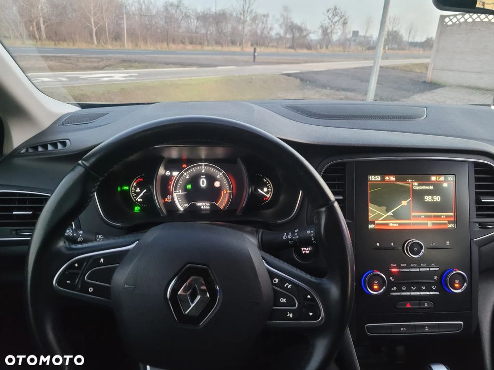 Renault Megane 1.5 Blue dCi Intens EDC - 11