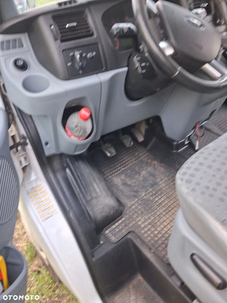 Ford Transit - 3