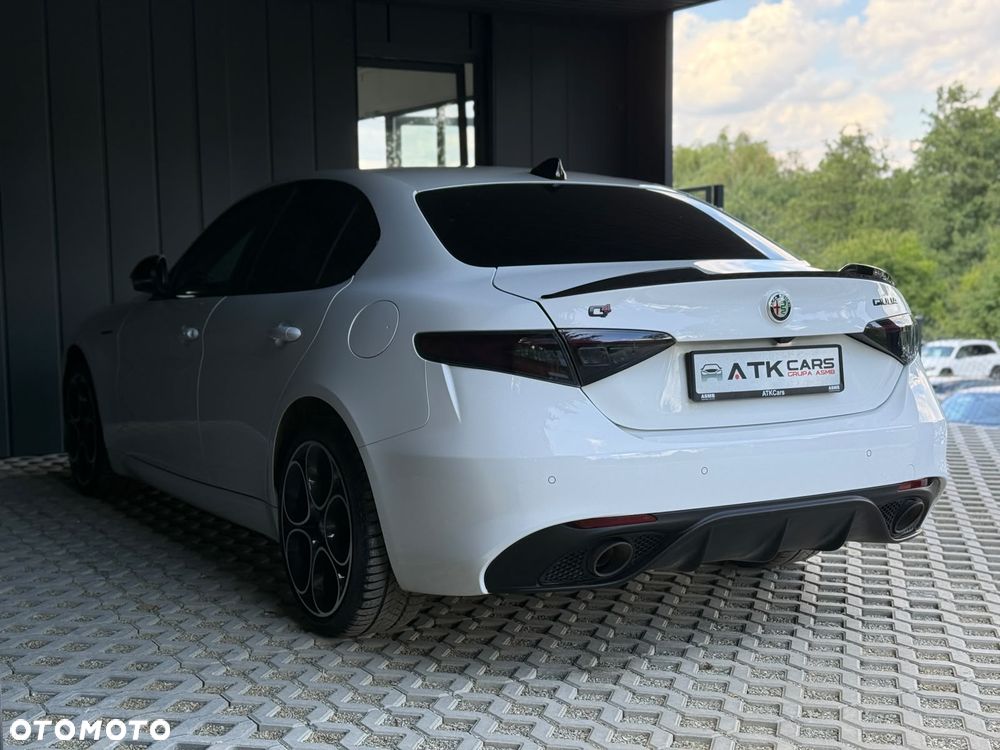 Alfa Romeo Giulia 2.0 Turbo Veloce Q4 - 8