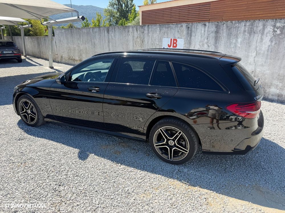 Mercedes-Benz C 300 de AMG Line - 4