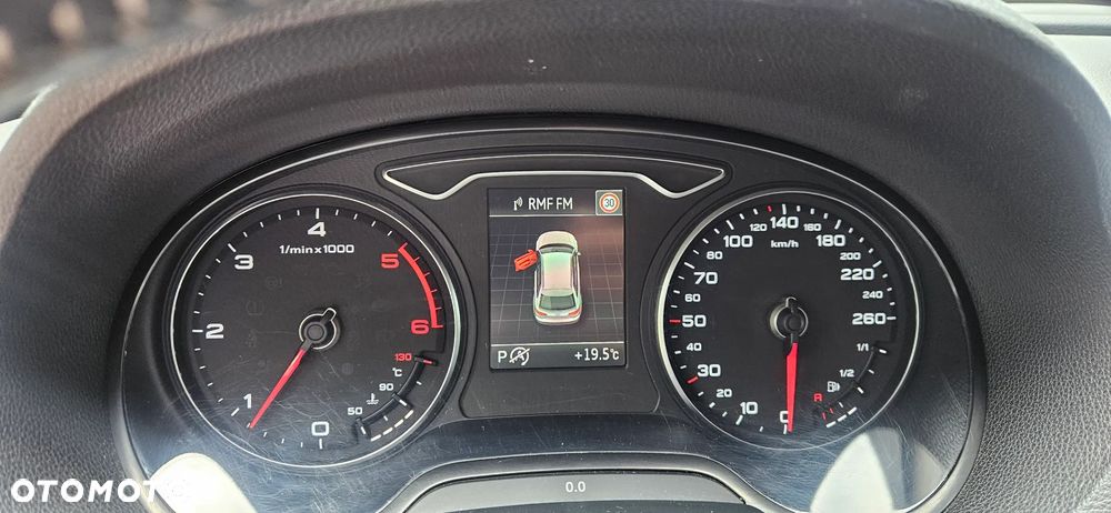 Audi A3 Sportback 2.0 TDI (clean diesel) quattro S tronic S line Sportpaket - 19