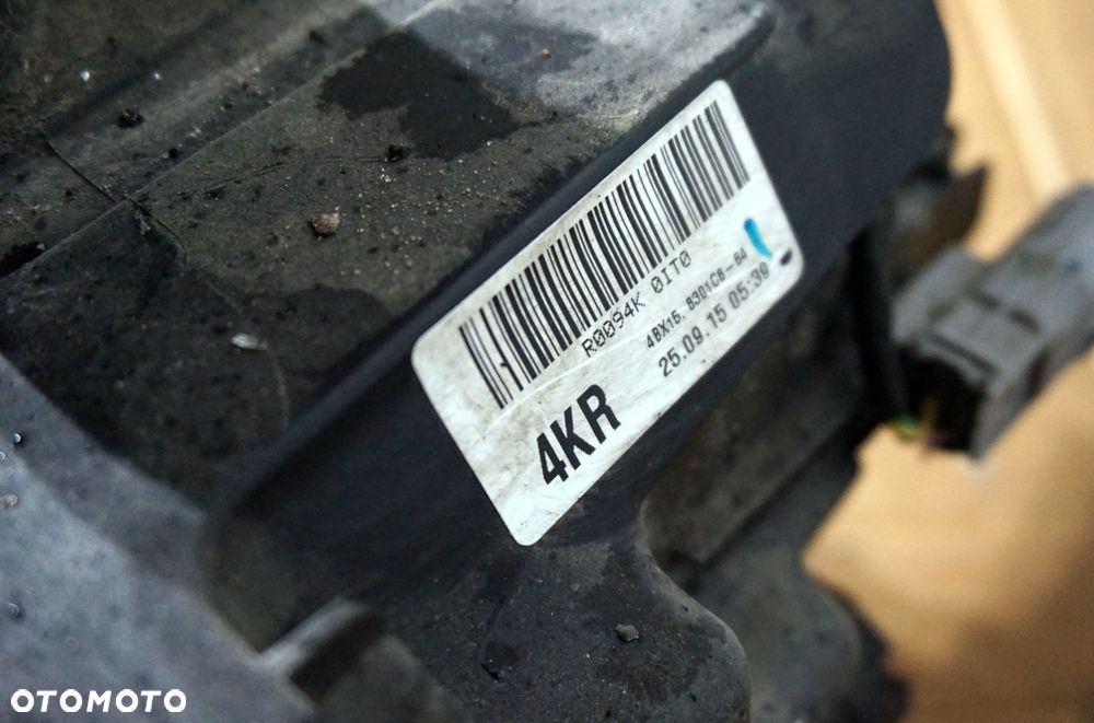 LAMPA PRZEDNIA PRAWA OUTLANDER III GF LIFT 8301C864 FULL LED MITSUBISHI 2015-2018 - 19