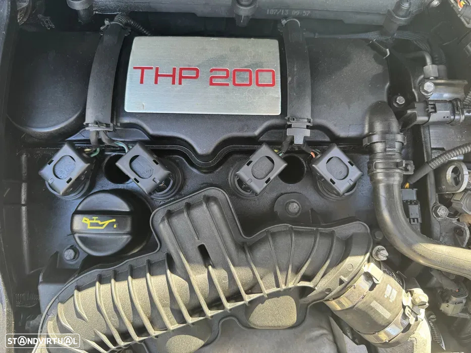 Peugeot 208 GTI 200 THP - 8