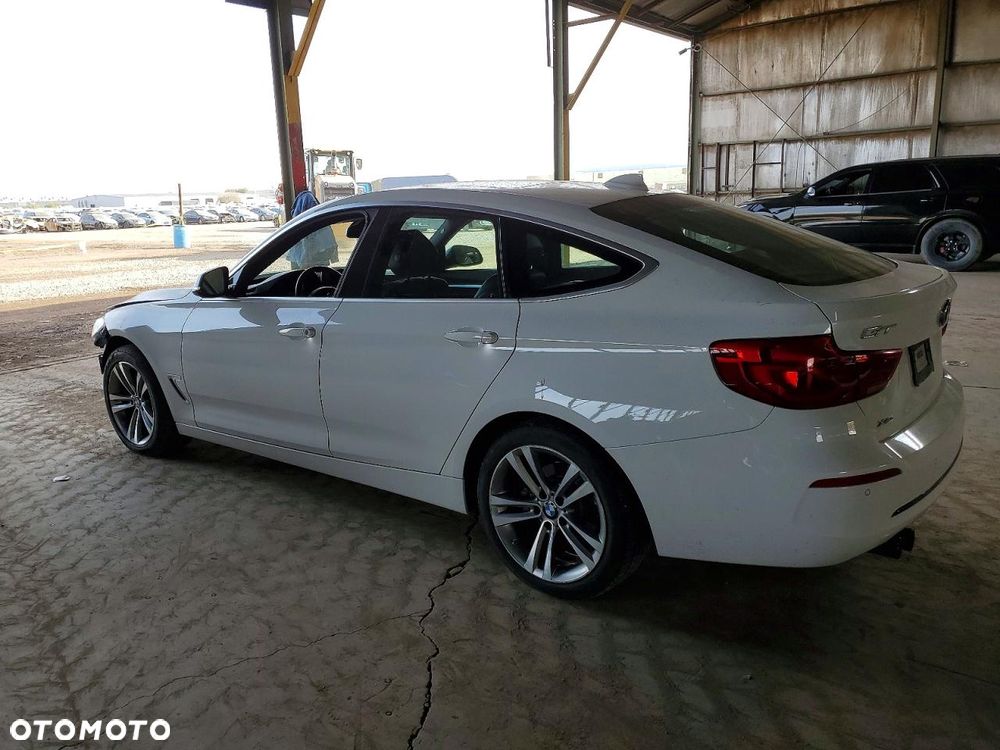 BMW 3GT 330i GPF xDrive Sport Line - 2