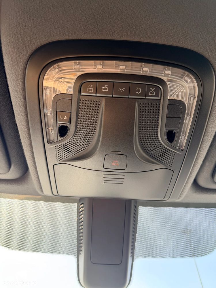 Mercedes-Benz SPRINTER - 13