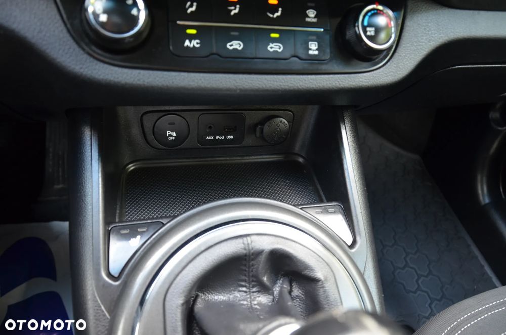 Kia Sportage 2.0 CRDI L 2WD - 12