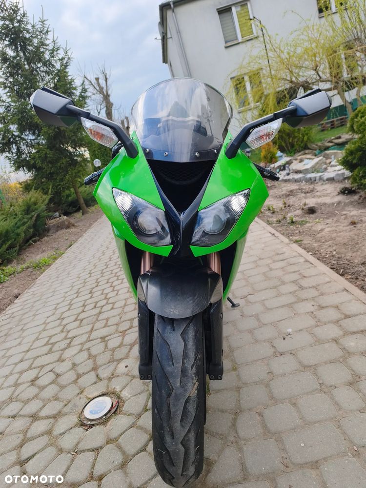 Kawasaki ZXR - 3