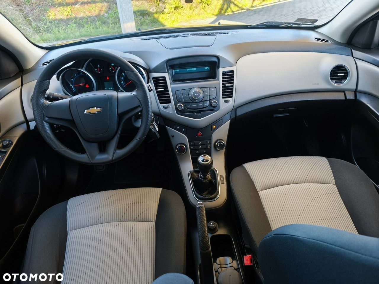 Chevrolet Cruze 1.6 LS+ - 13