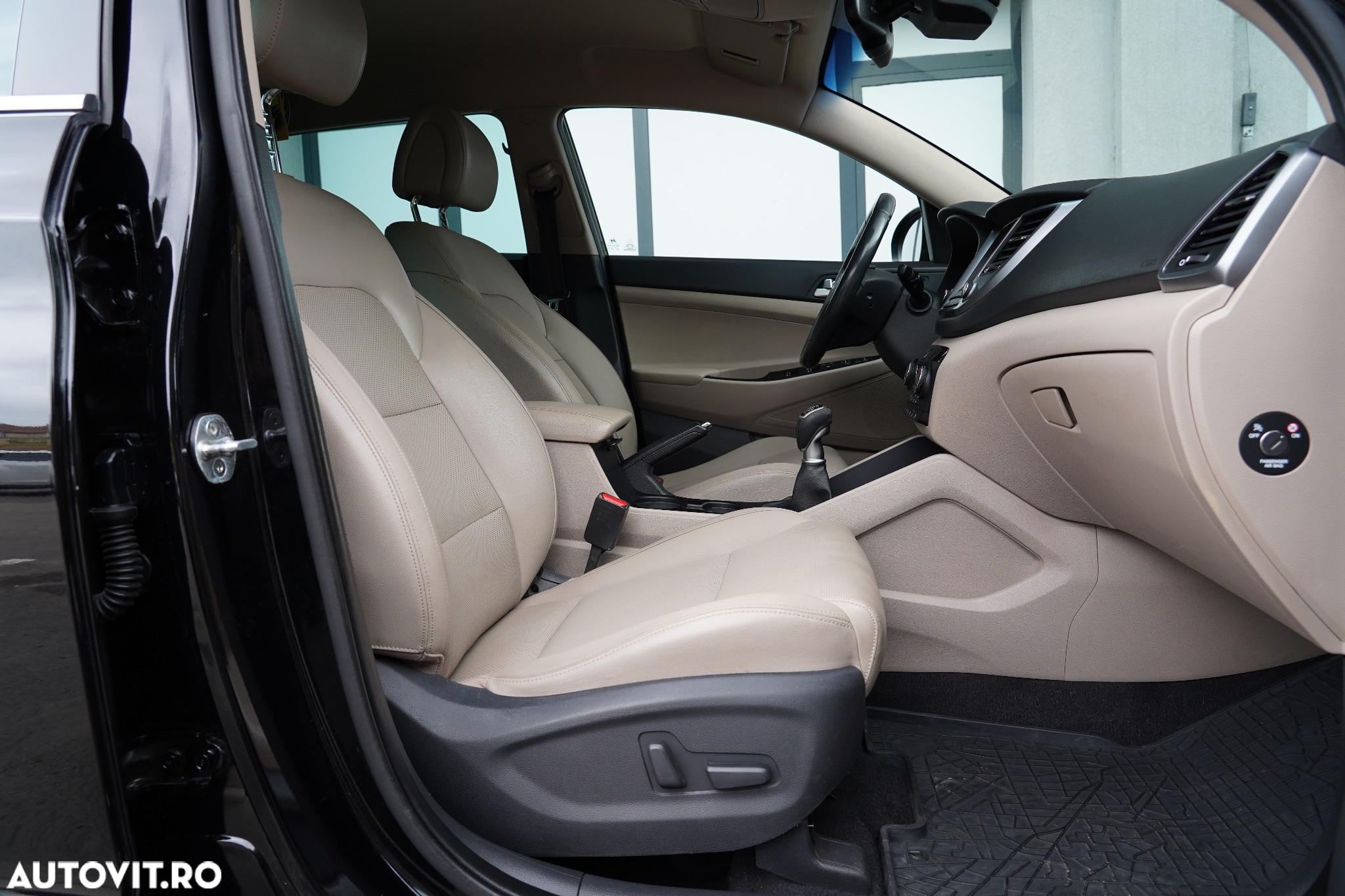 Hyundai Tucson 2.0 CRDI 4WD 6MT Premium - 15