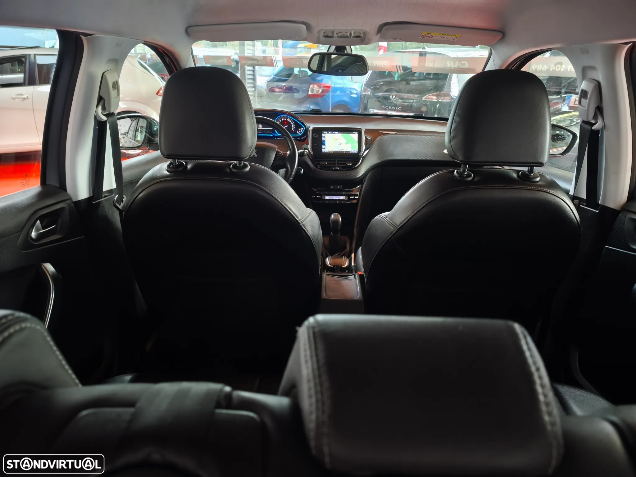 Peugeot 2008 1.6 e-HDi Active - 27