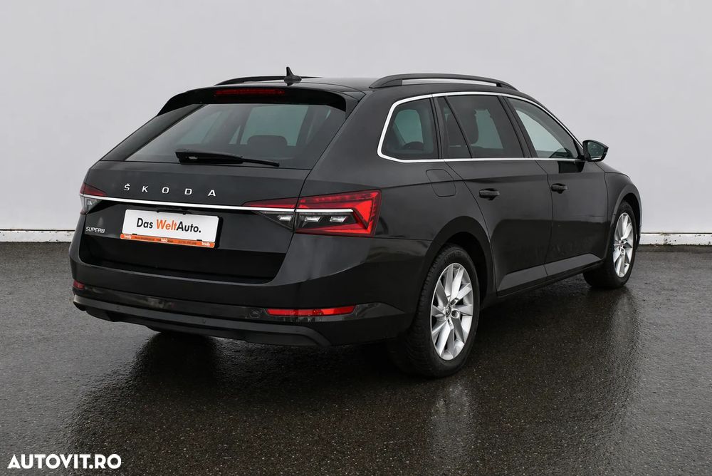 Skoda Superb 2.0 TDI DSG Ambition - 3