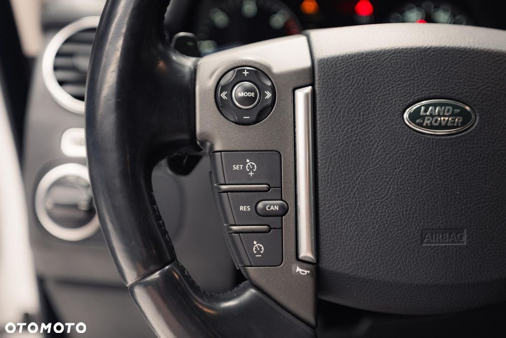 Land Rover Discovery - 24