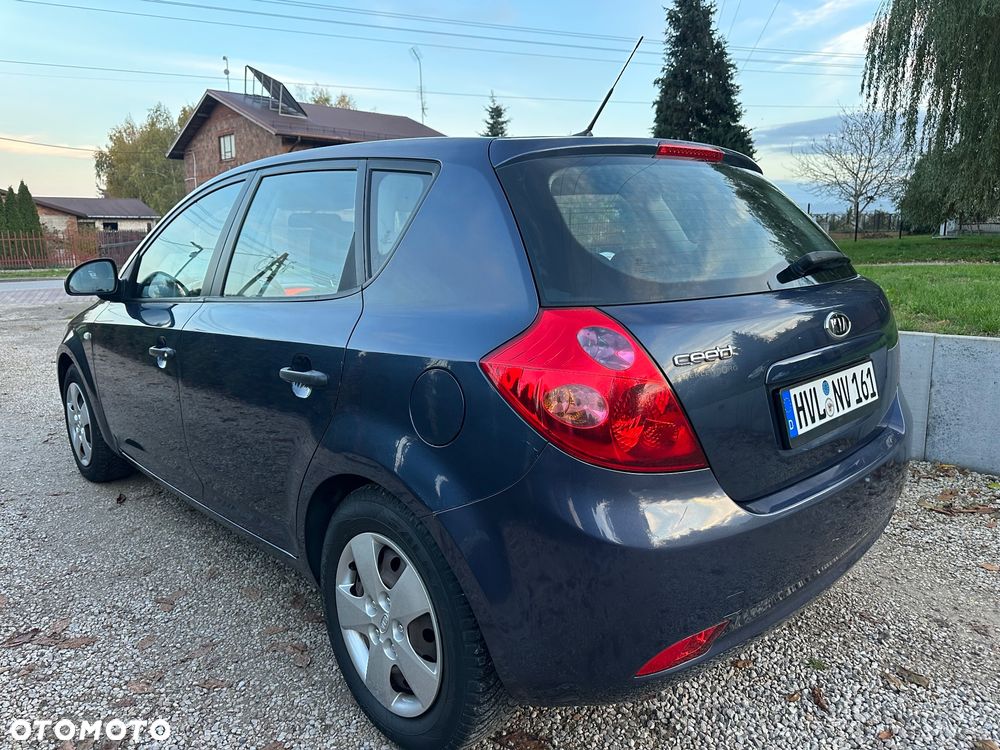 Kia Ceed Cee'd 1.4 Comfort - 5