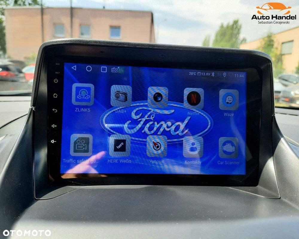 Ford Kuga 1.5 EcoBoost 4x4 Titanium - 32
