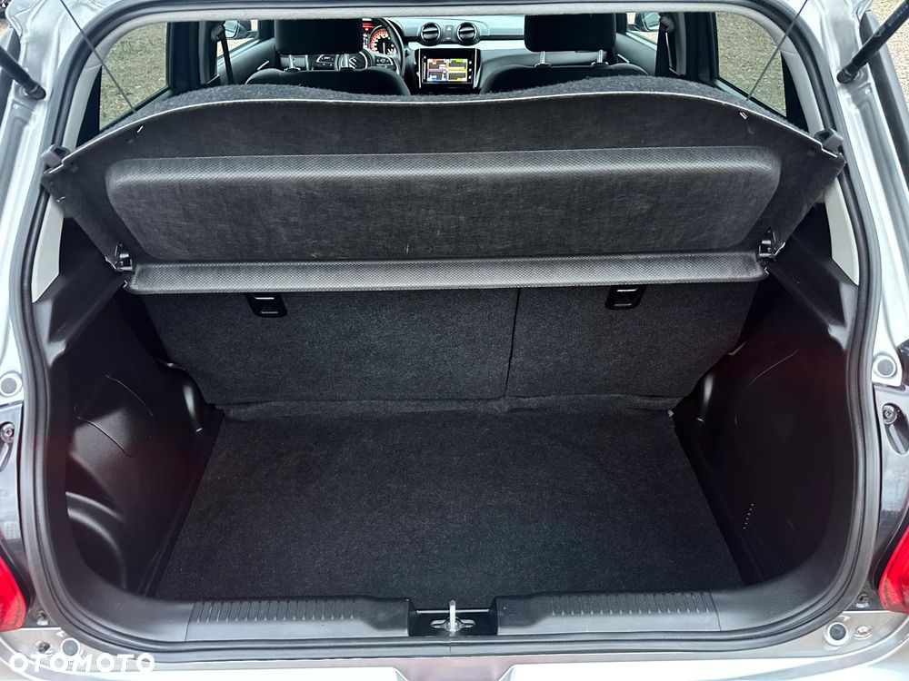 Suzuki Swift 1.2 SHVS Premium Plus - 12