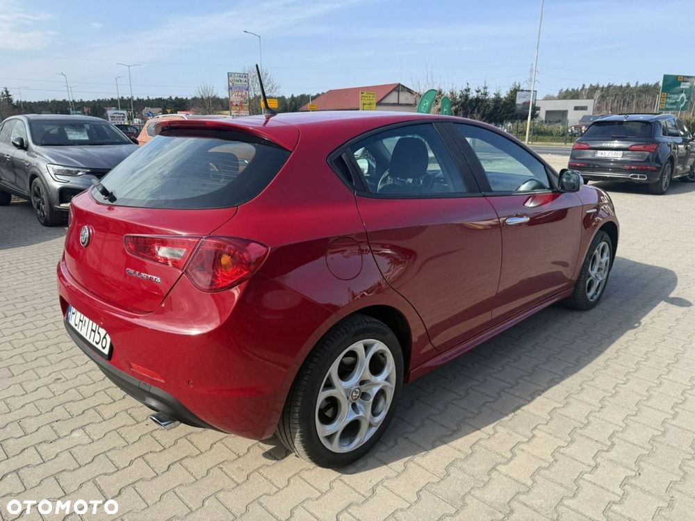 Alfa Romeo Giulietta 2.0 JTDM - 7