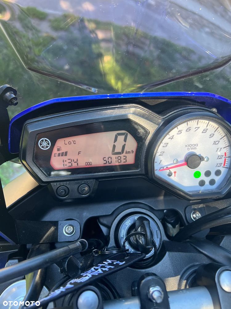 Yamaha FZ8 - 8