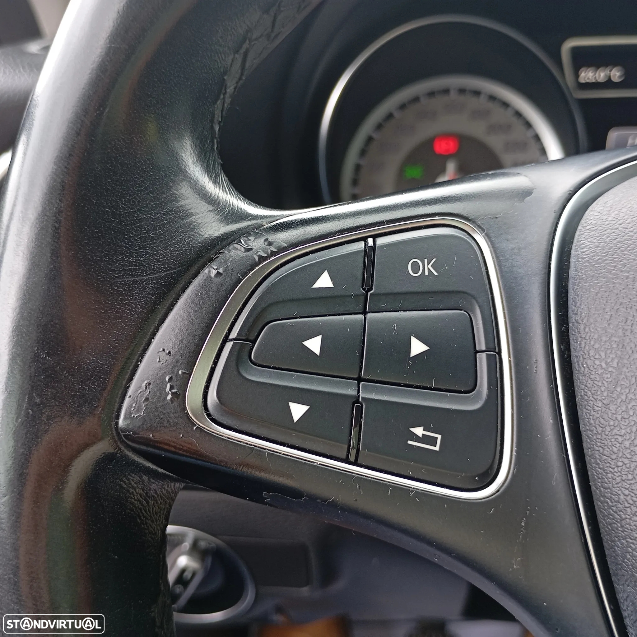 Mercedes-Benz GLA 180 CDi - 17